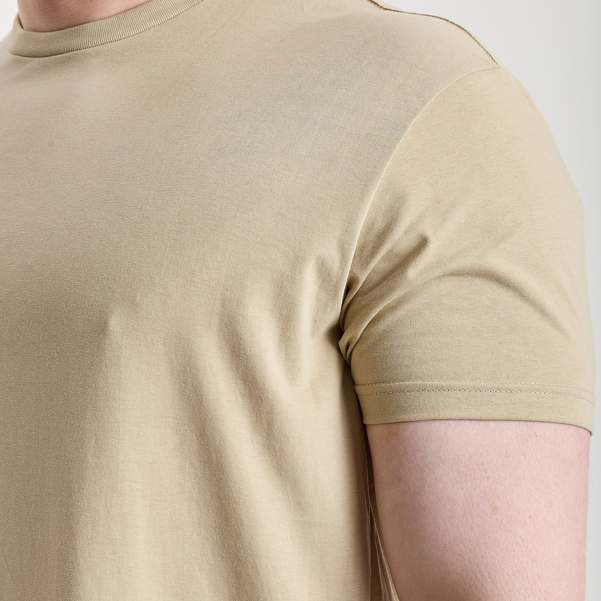 Load image into Gallery viewer, Tall Eucalyptus Crew Neck
