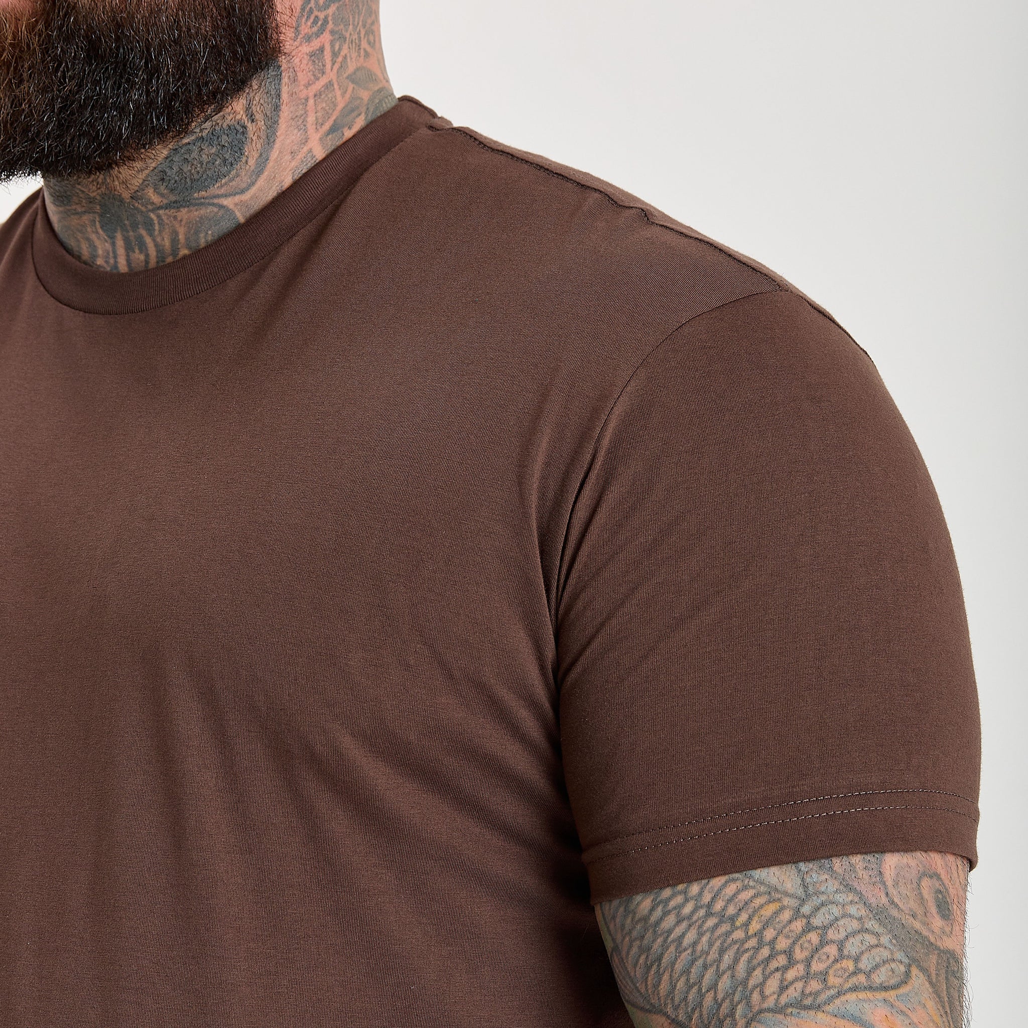 Load image into Gallery viewer, Chocolate Crew Neck
