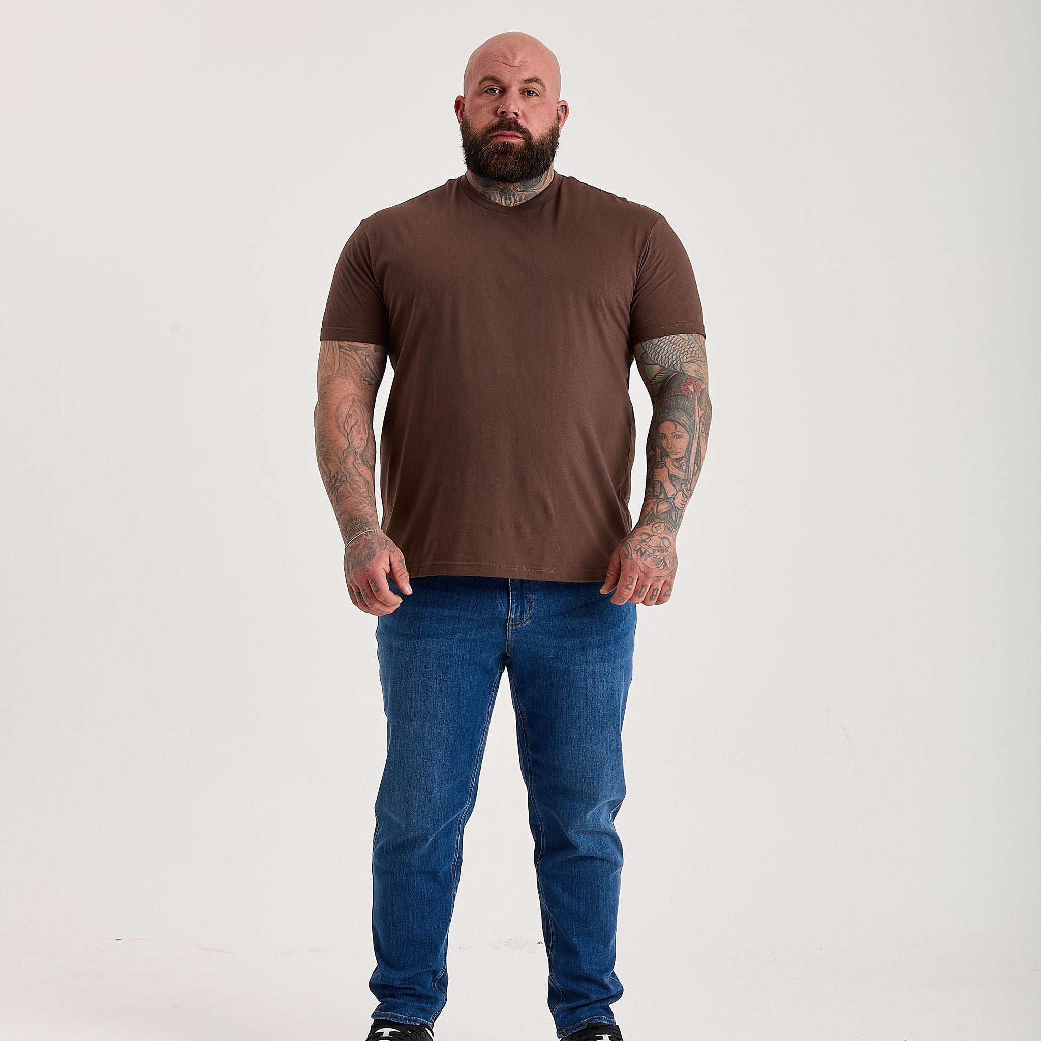 Load image into Gallery viewer, Chocolate Crew Neck
